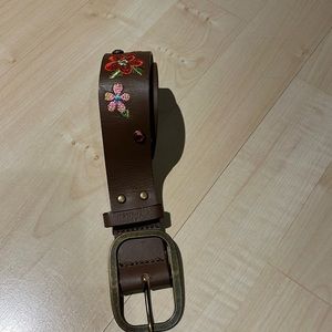 Child place belt